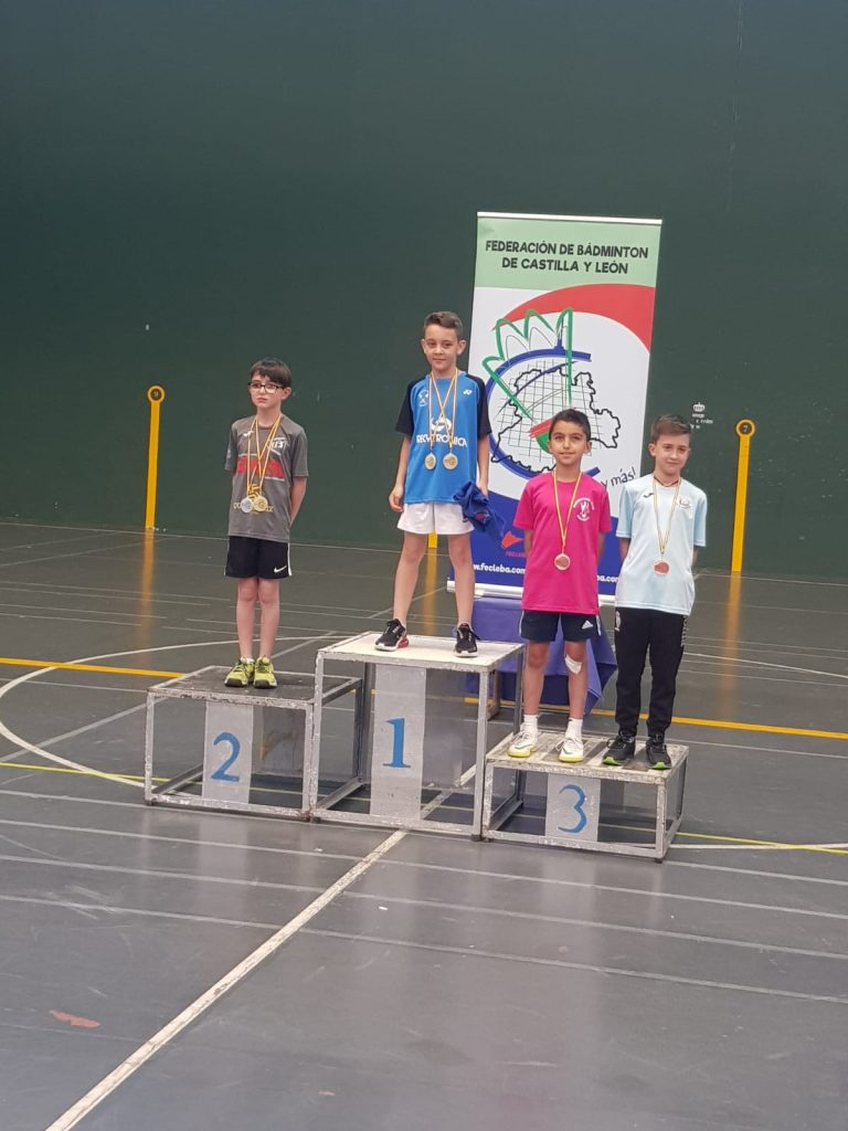Imparable actuación del C.D. Bádminton Laguna